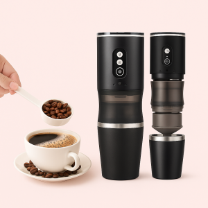 Kaffekværn i sort og sølv, plastik og metal, bærbar med 3-i-1 funktion